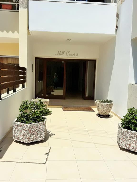 32 Hill Court Apartment Larnaca Exterior photo